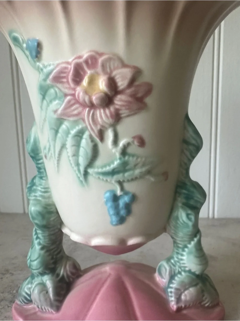 Hull Pottery Woodland Vase Pink & Green W-17 Floral 8” Vintage 1940s EUC